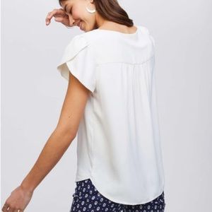 LAST CHANCE 12/1/25 NWT - LOFT Petite Petal Sleeve Tee Large White Off-White top